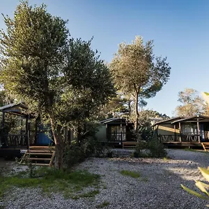 https://oasi-camping.hotelitalianriviera.com