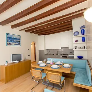  Apartment Appartament Salini - Near The Biennale